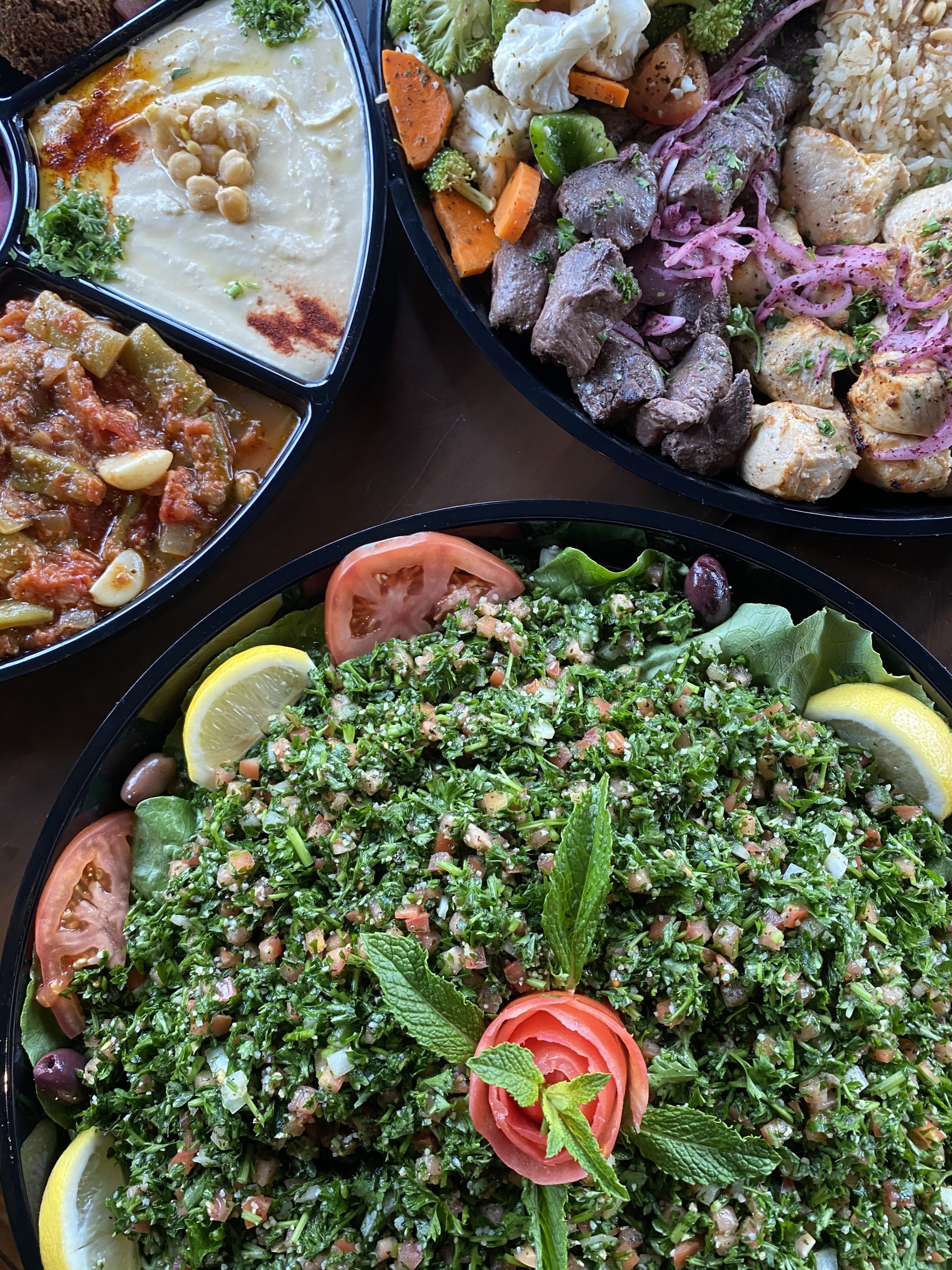 Taza dishes